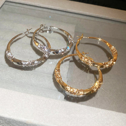 🔥 50% DE RÉDUCTION ! ✨ Boucles d'Oreilles Cercles Zircon - Design 32mm Léger, Alliage Hypoallergénique, Élégant Polyvalent 💎✨